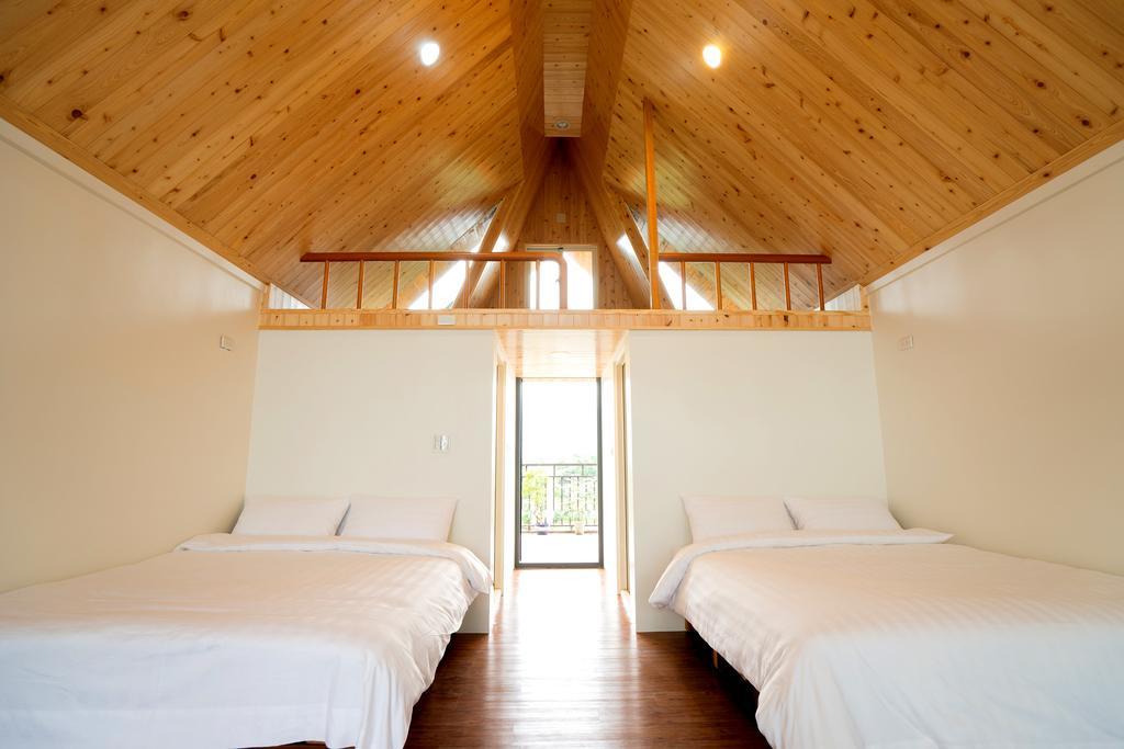 Artisan Hostel Тоученг Екстериор снимка