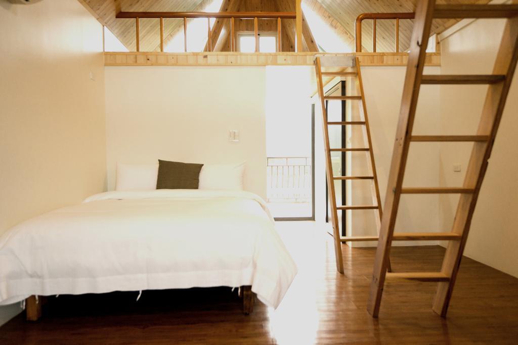 Artisan Hostel Тоученг Екстериор снимка